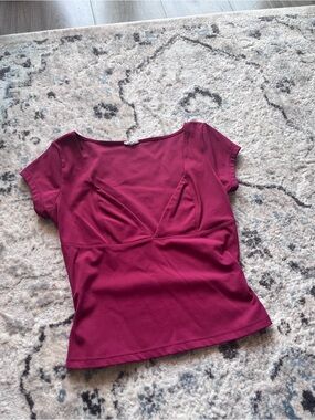 Garage Short-Sleeve V-Neck Top in Berry